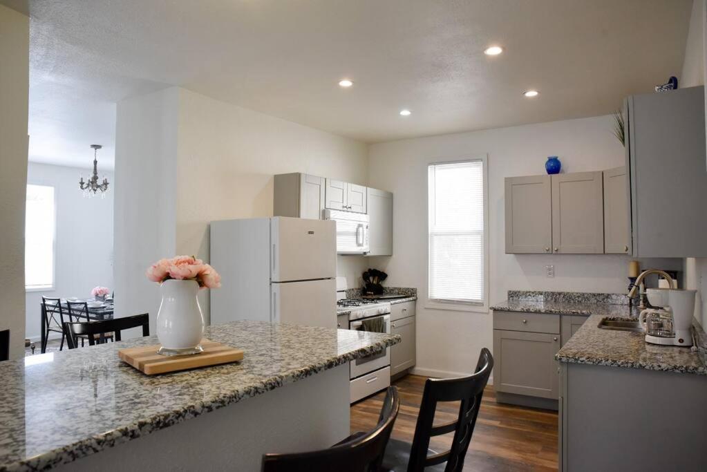 Stunning Big Home Near Downtown North Shore & More Pittsburgh Eksteriør billede